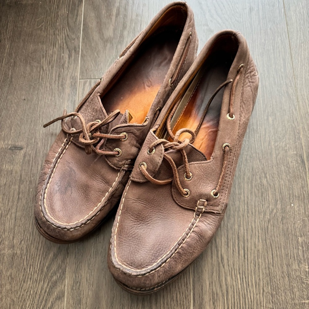 Brown Leather Men's Boat Shoes